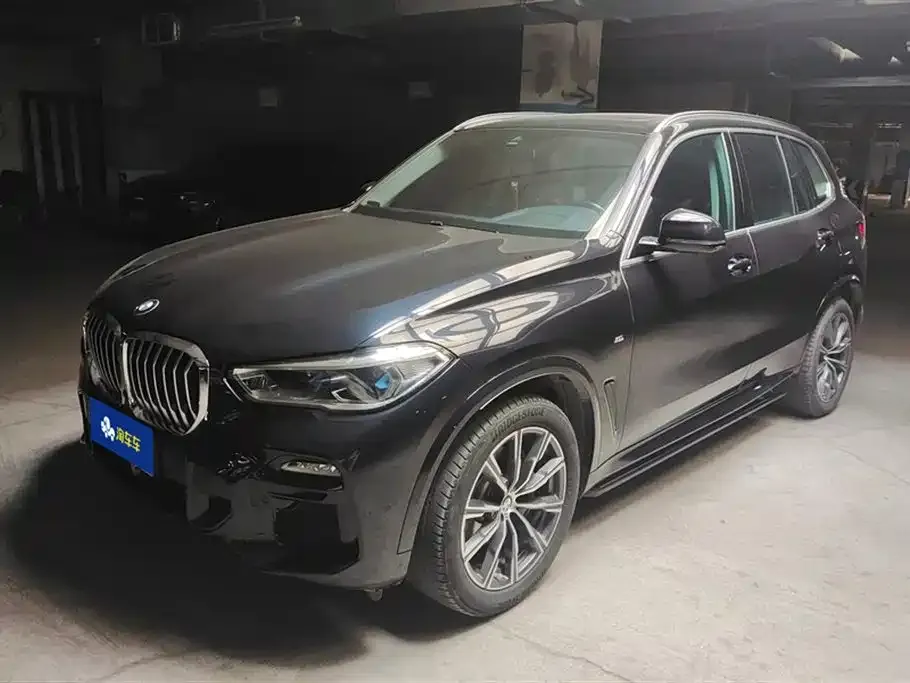 BMW X5 (Import) — фото 1
