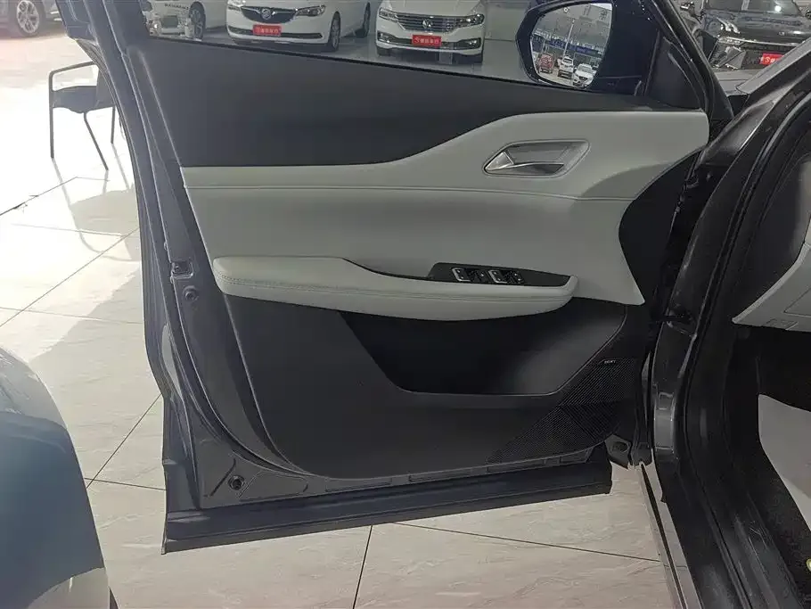 Changan UNI-Z — фото 10
