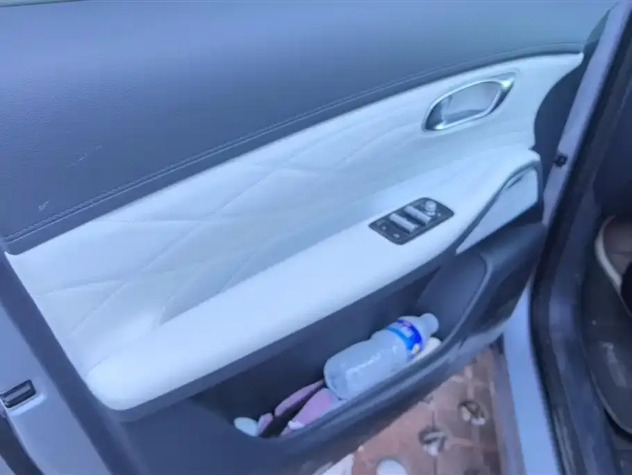 Geely 银河星舰7 2025 из CN, фото 8