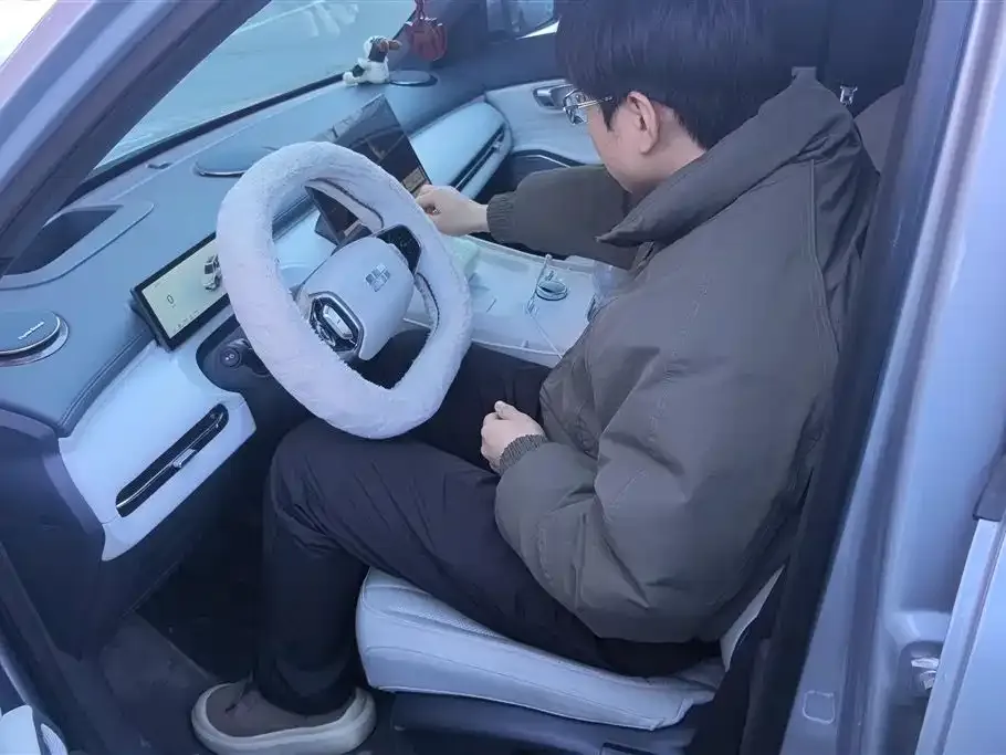 Geely 银河星舰7 2025 из CN, фото 6