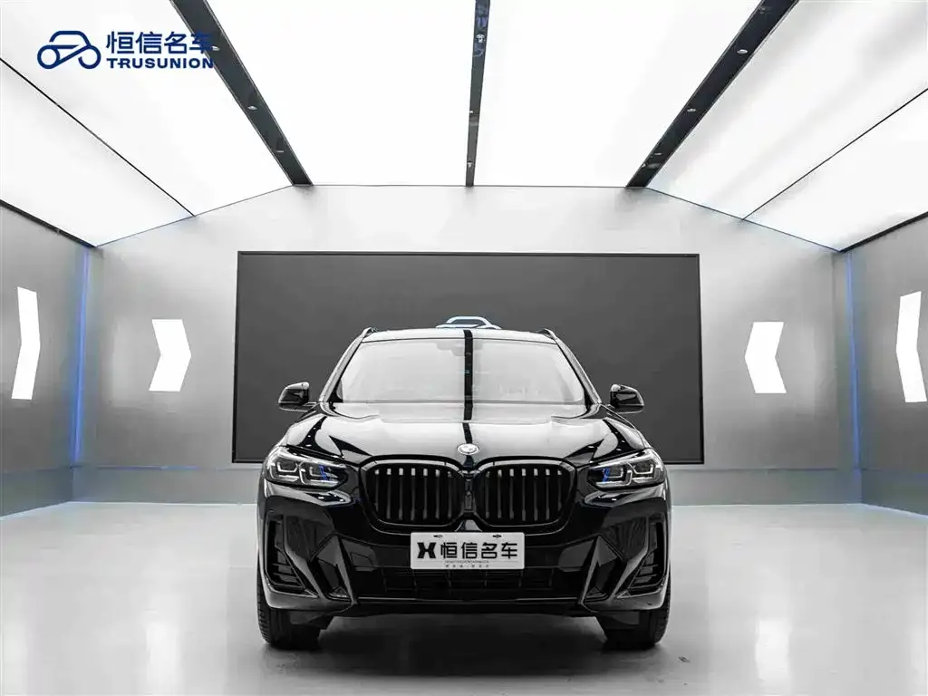 BMW X3 — фото 9