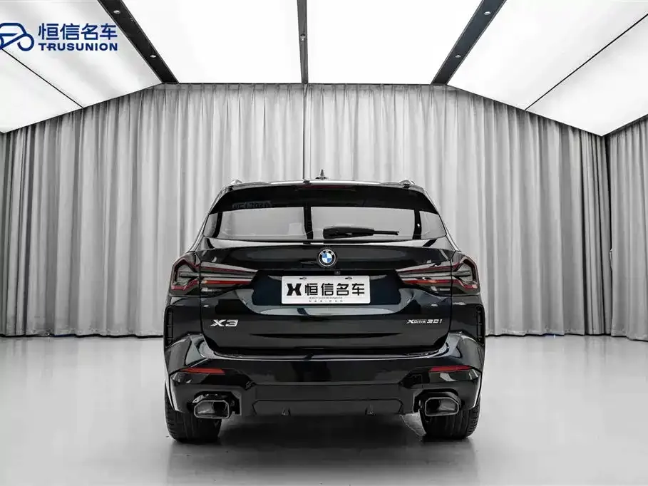 BMW X3 — фото 10