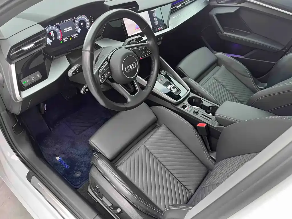 Audi A3 2022 из CN, фото 10