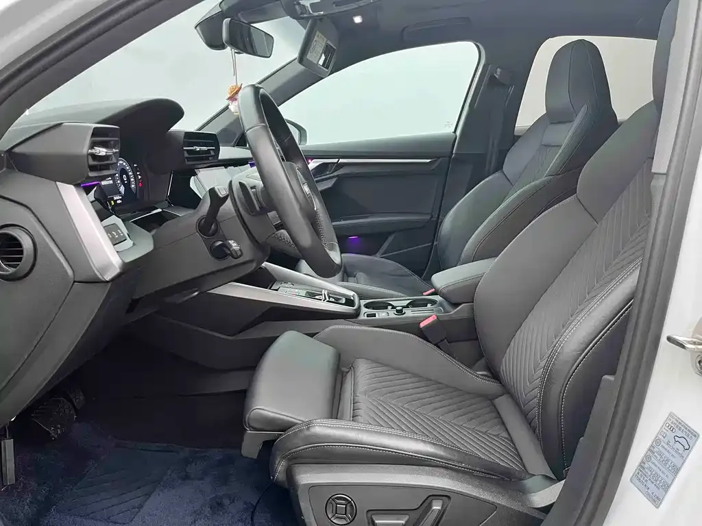 Audi A3 2022 из CN, фото 9