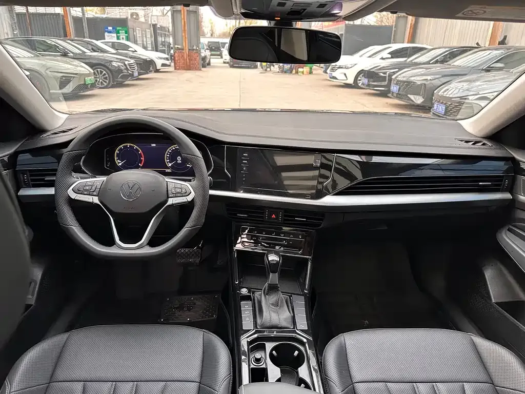 Volkswagen Passat — фото 10