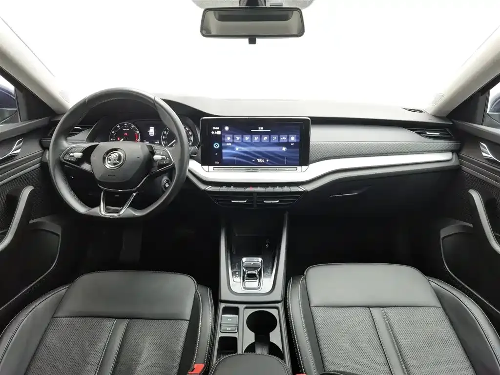 Skoda Octavia 2022 из CN, фото 9