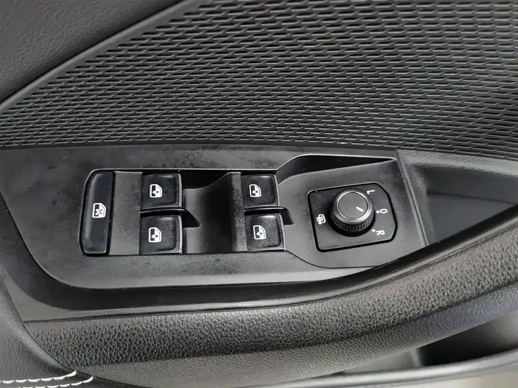 Skoda Octavia 2022 из CN, фото 10