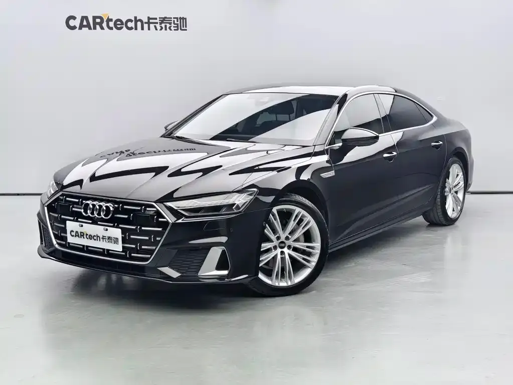 Audi A7 — фото 1