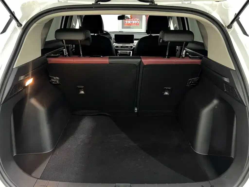Geely Binyue 2022 из CN, фото 4
