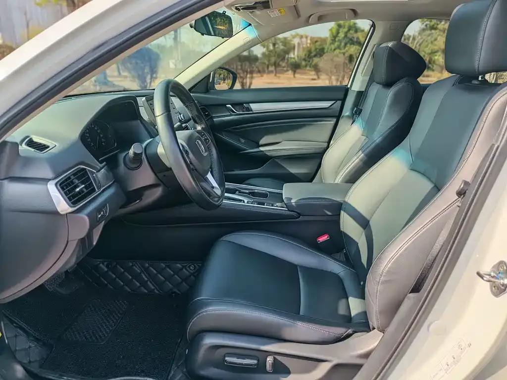 Honda Accord 2021 из CN, фото 5