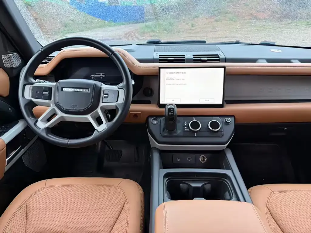 Land Rover Defender 2023 из CN, фото 3