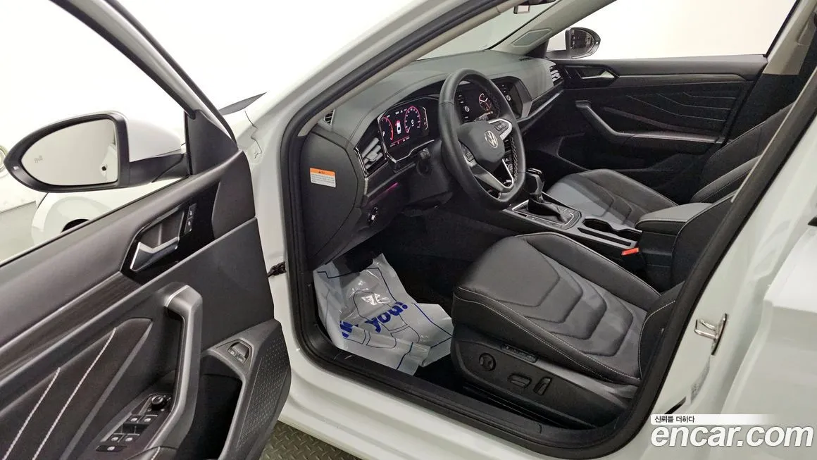 Volkswagen Jetta 2024 из KR, фото 5