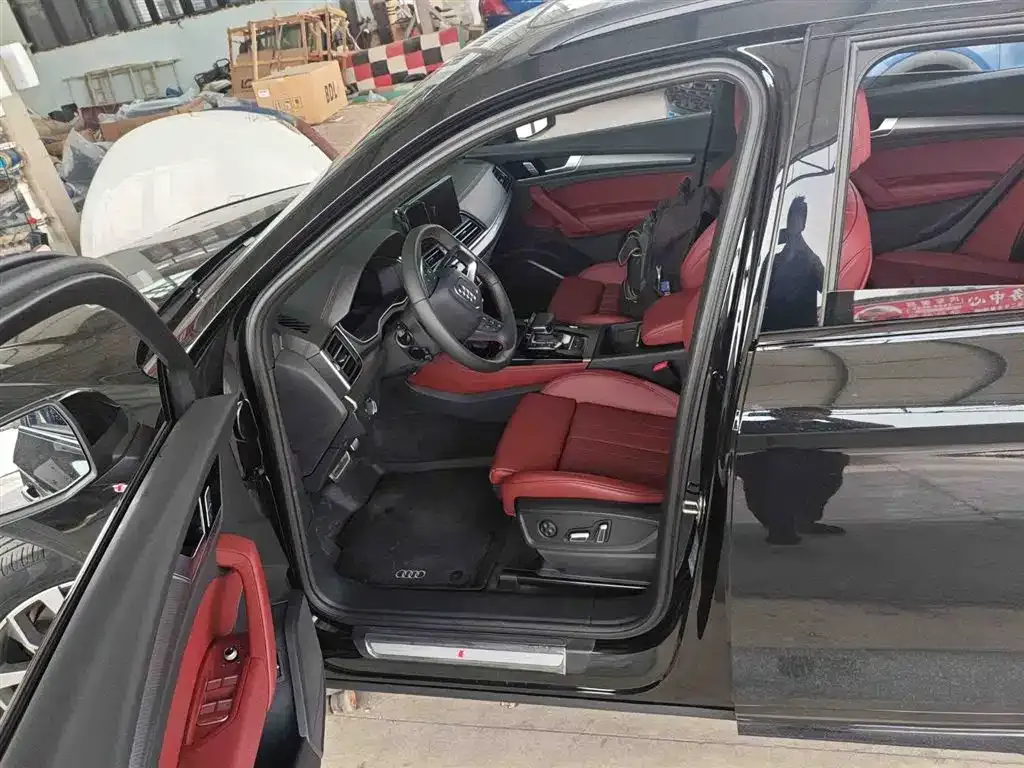 Audi Q5L 2025 из CN, фото 3