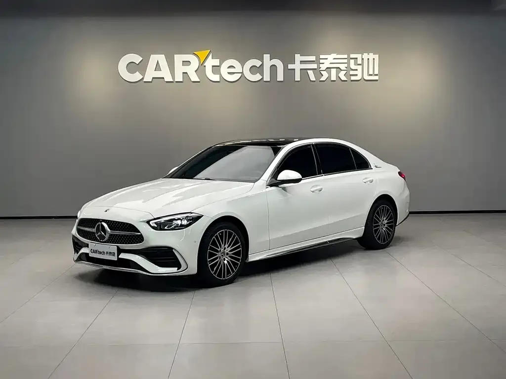 Mercedes-Benz C-Class — фото 1