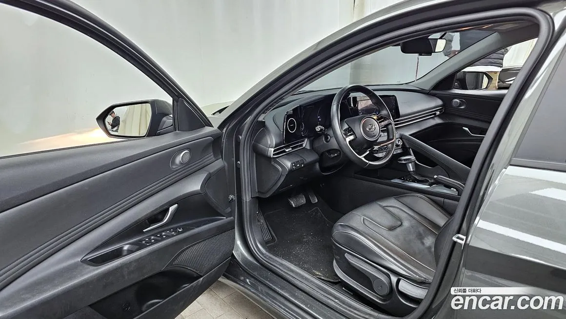 Hyundai AVANTE — фото 6
