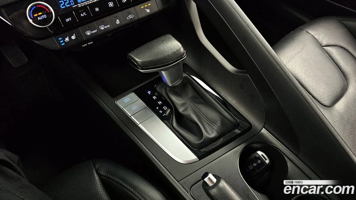 Hyundai AVANTE — фото 9