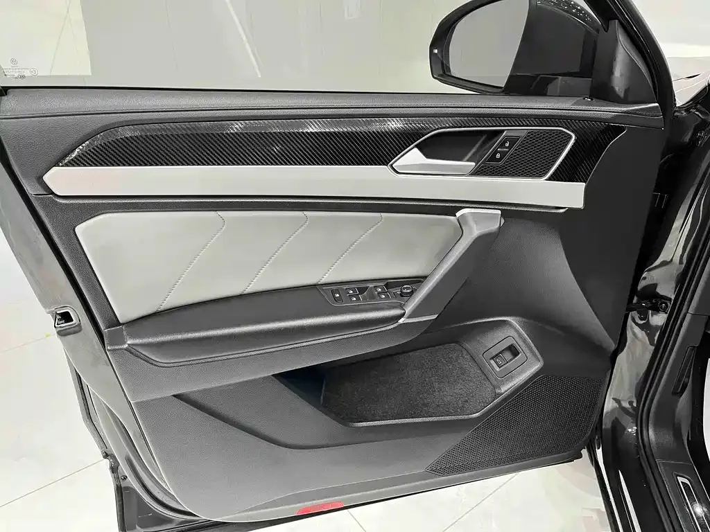Volkswagen Tayron 2023 из CN, фото 8