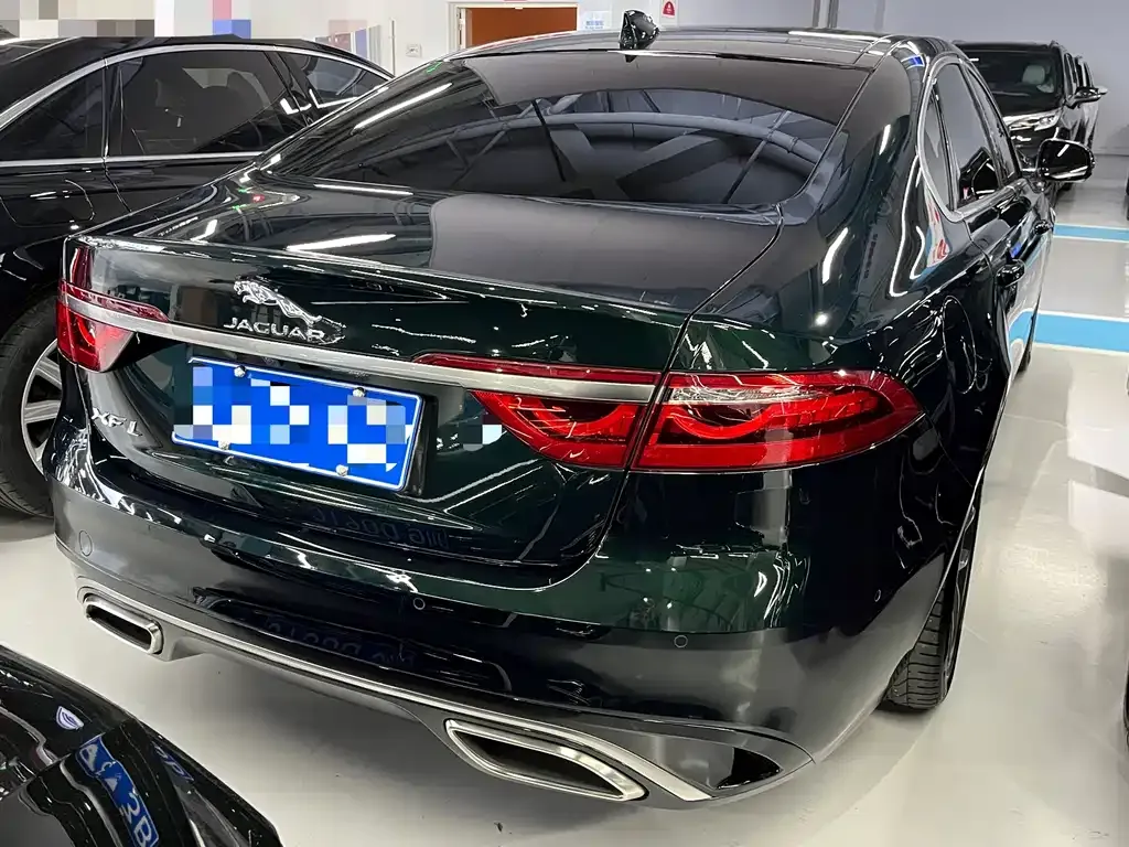 Jaguar XFL 2022 из CN, фото 6