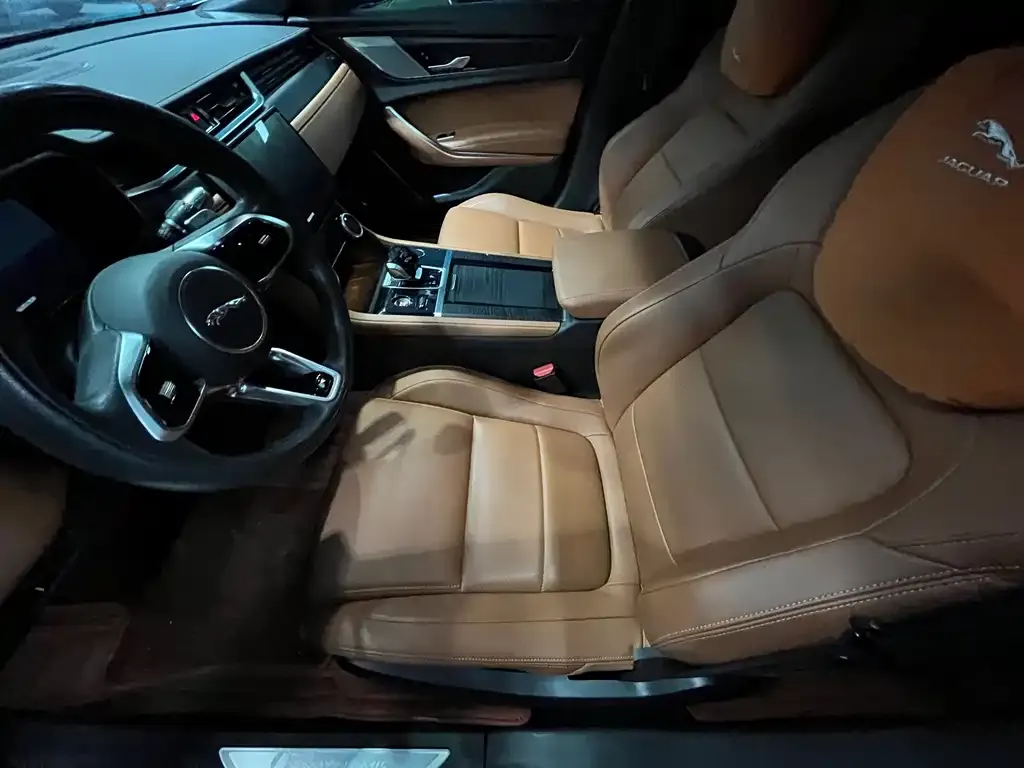 Jaguar XFL 2022 из CN, фото 8