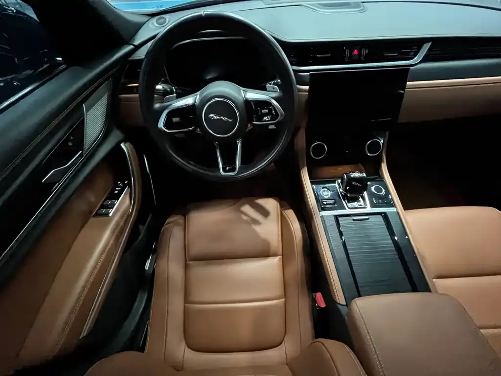 Jaguar XFL 2022 из CN, фото 3