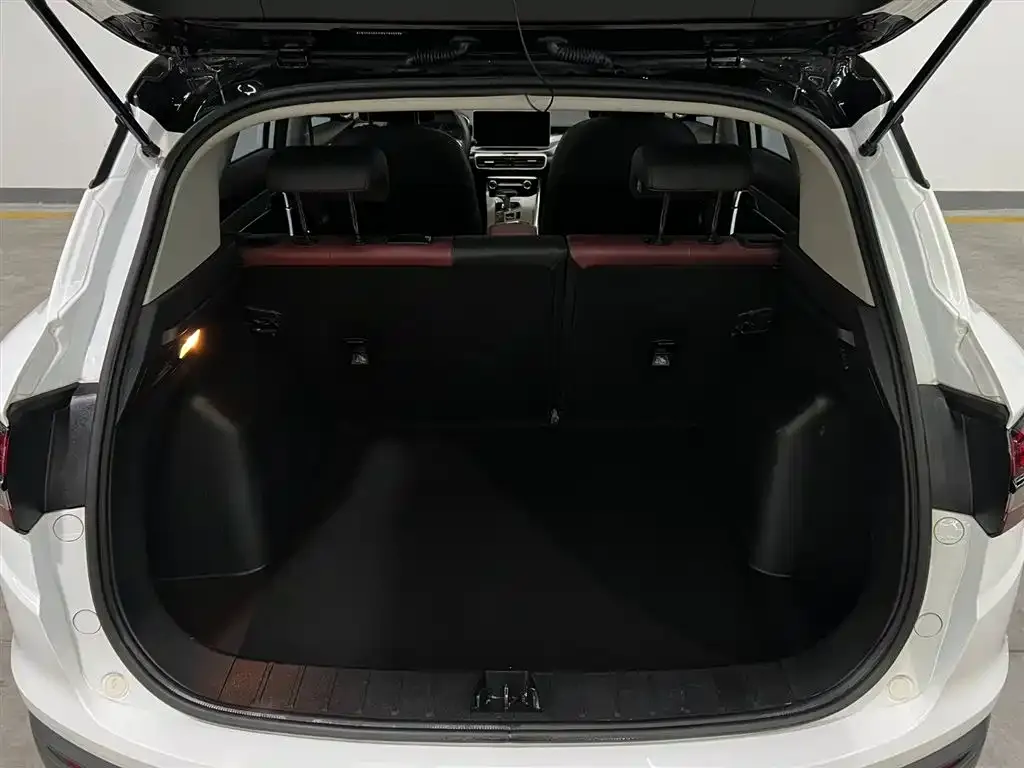 Geely Binyue 2022 из CN, фото 7