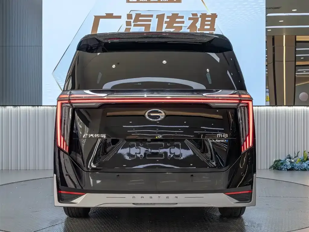 GAC Motor Trumpchi M8 — фото 8