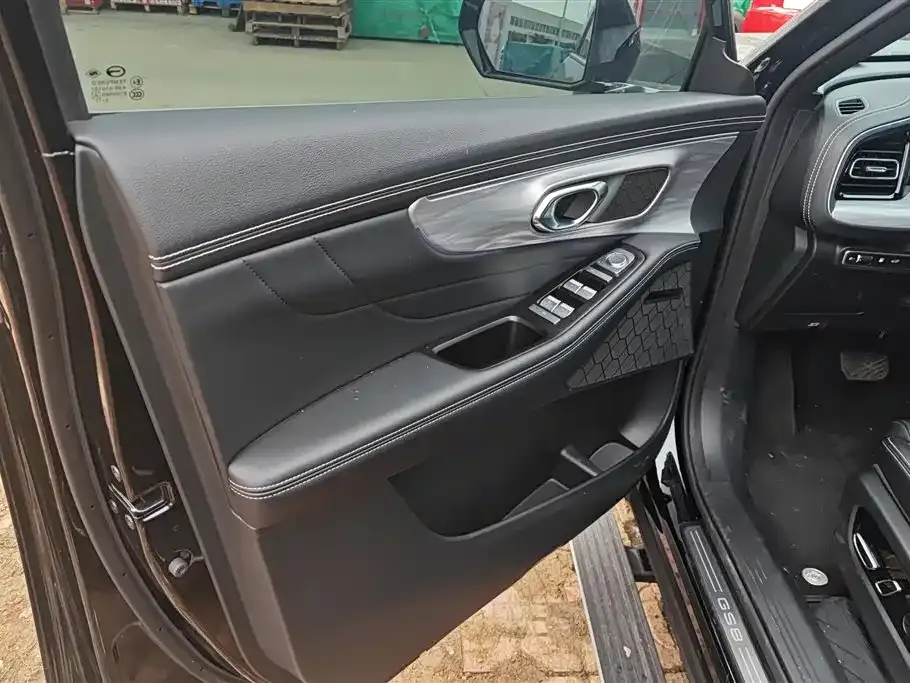 GAC Motor Trumpchi GS8 — фото 6