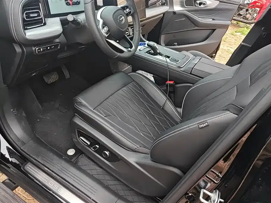 GAC Motor Trumpchi GS8 — фото 10