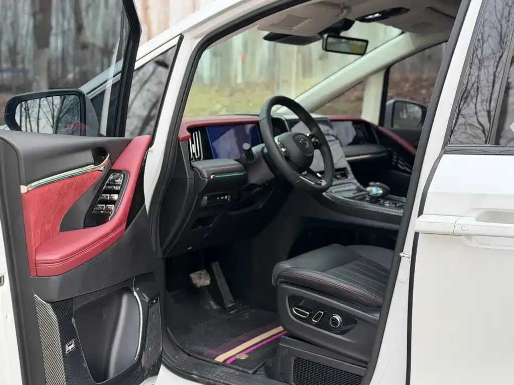 GAC Motor Trumpchi E9 — фото 3