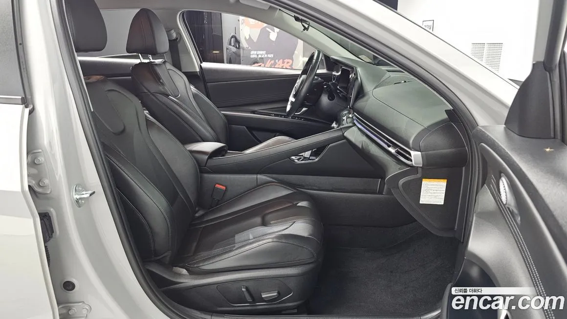 Hyundai AVANTE — фото 6