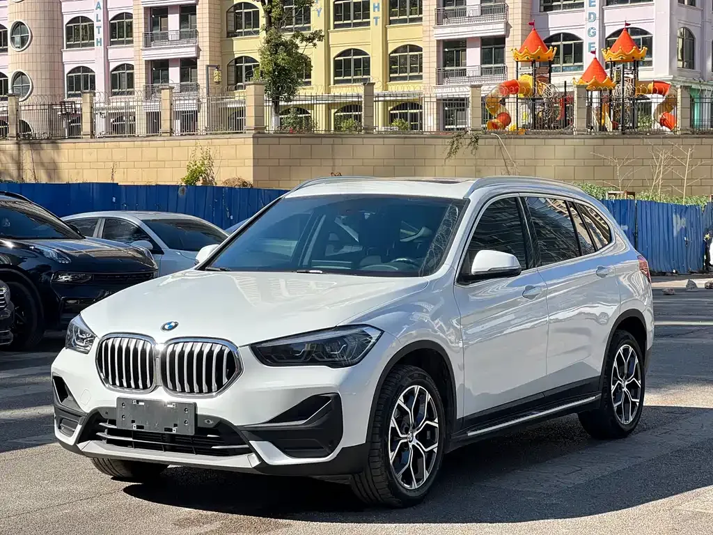 BMW X1 2021 из CN, фото 1