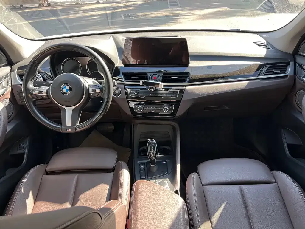 BMW X1 2021 из CN, фото 7