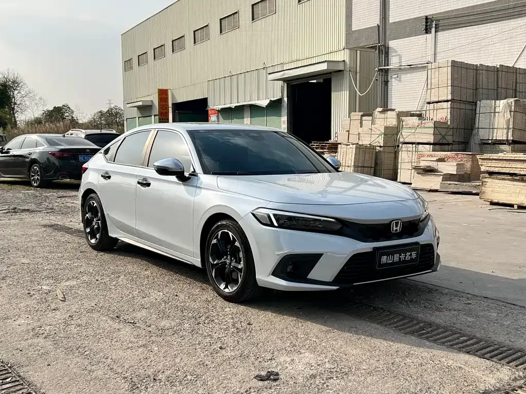 Honda Civic — фото 5