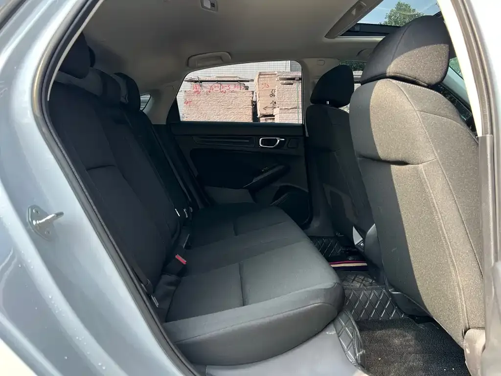Honda Civic — фото 8