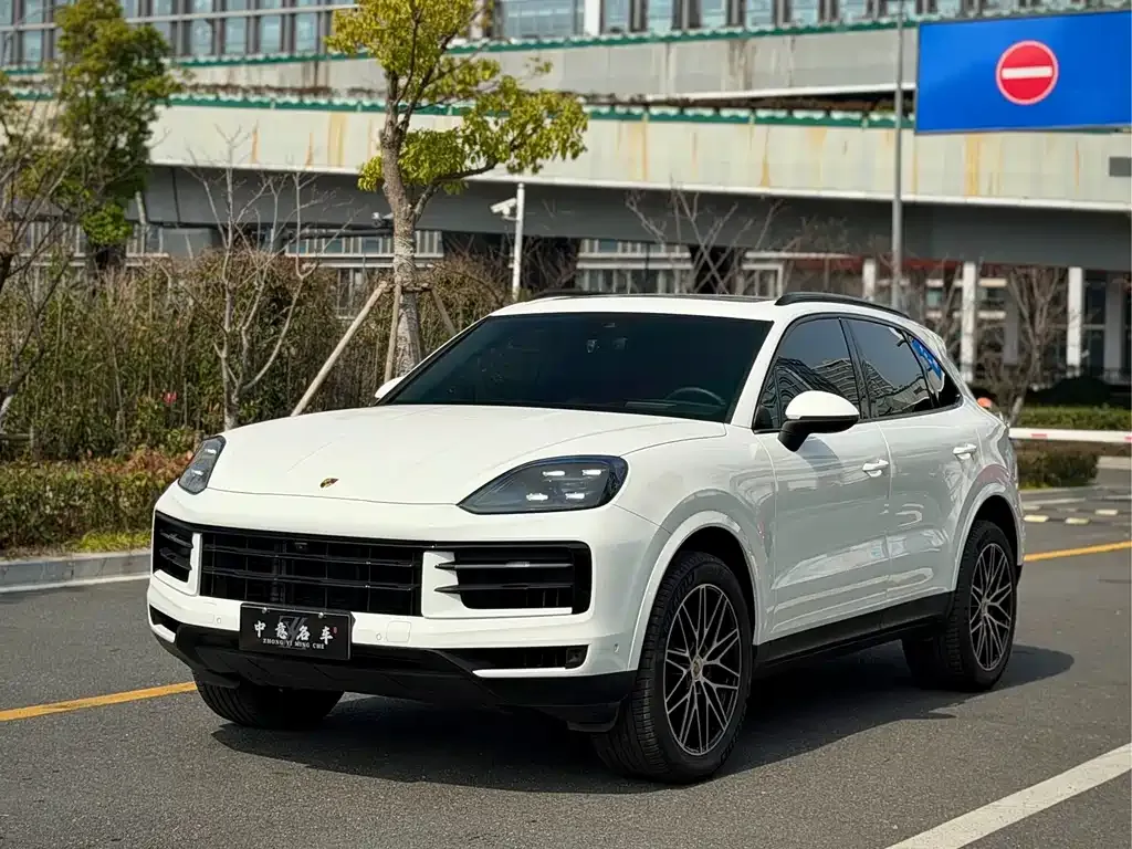 Porsche Cayenne 2025 из CN, фото 1