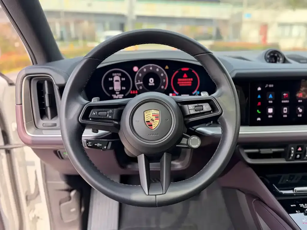 Porsche Cayenne 2025 из CN, фото 7