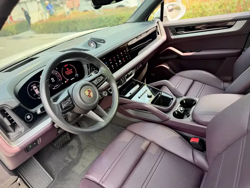 Porsche Cayenne 2025 из CN, фото 10