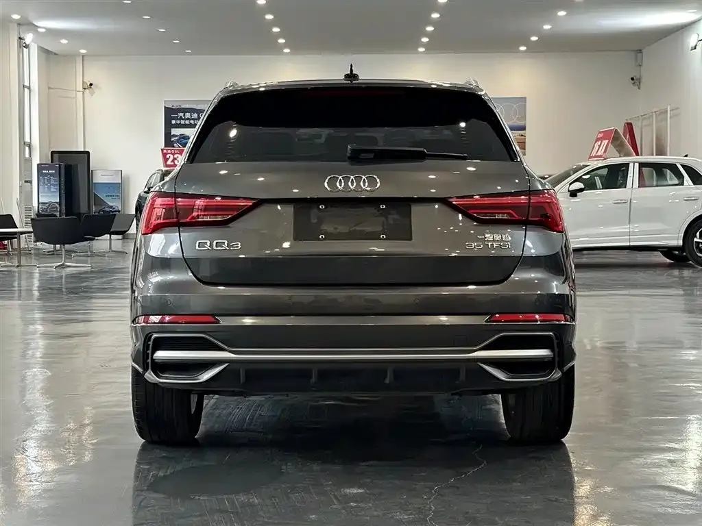Audi Q3 — фото 9