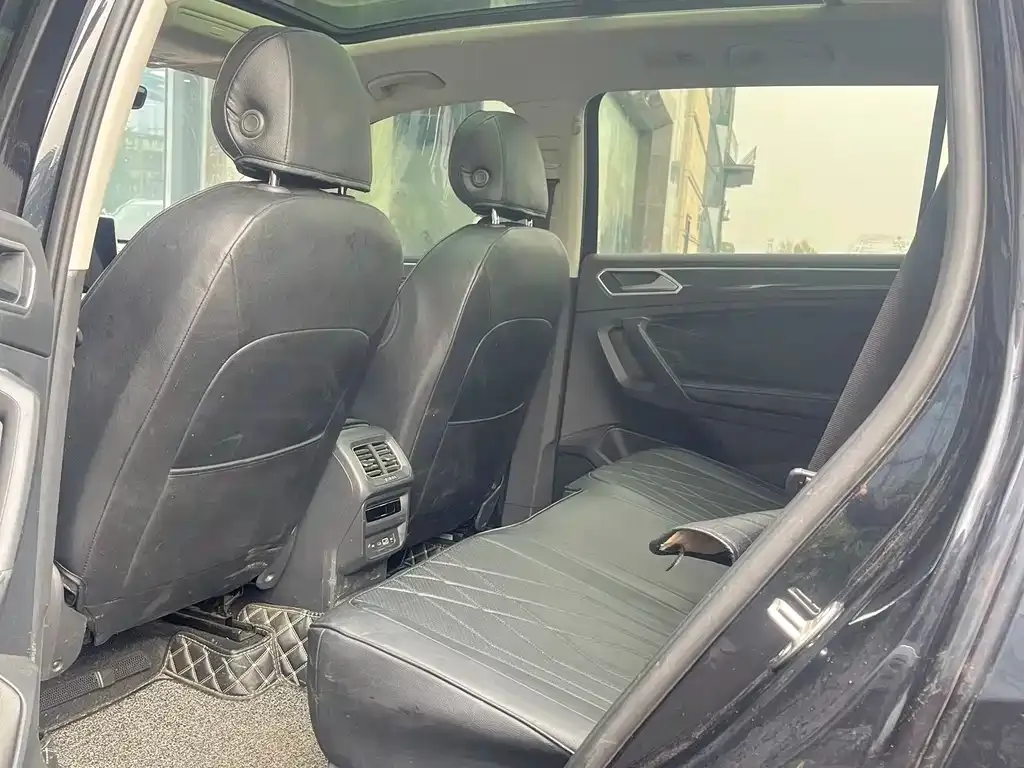Volkswagen Tiguan L 2022 из CN, фото 9