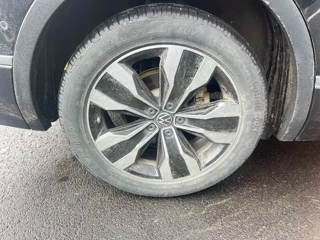 Volkswagen Tiguan L 2022 из CN, фото 7