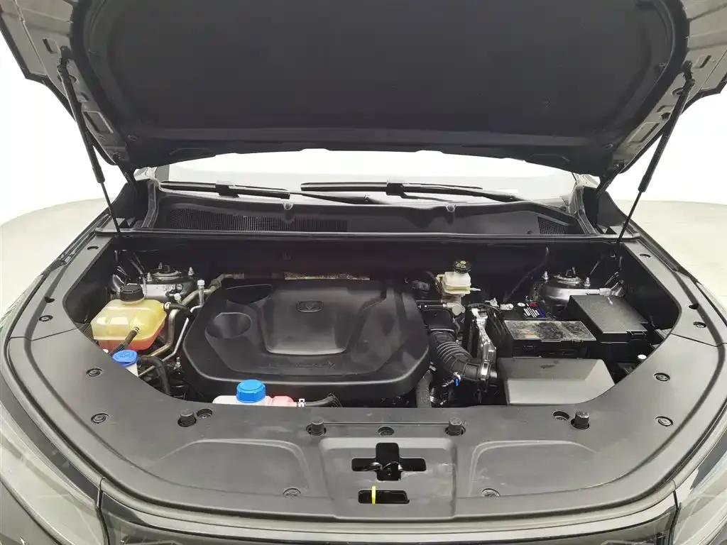 Changan CS75PLUS 2023 из CN, фото 9