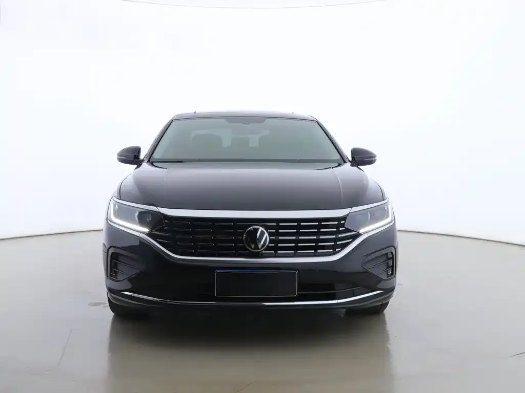 Volkswagen Passat — фото 2