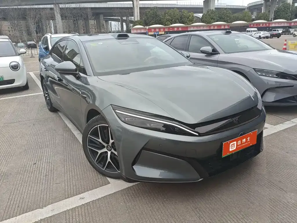 BYD Han L 2025 из CN, фото 8