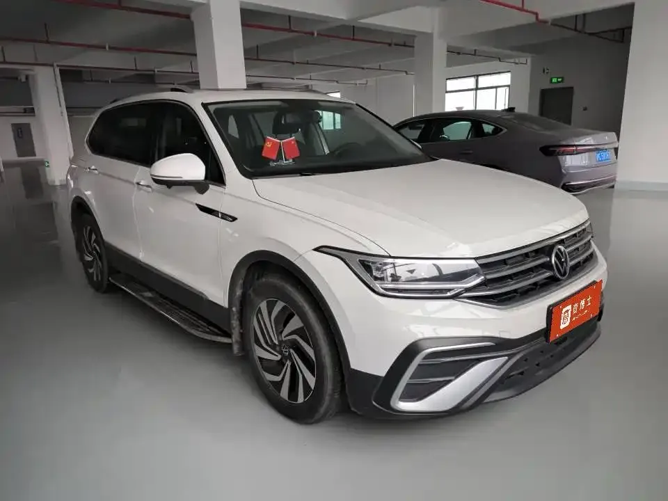 Volkswagen Tiguan L 2022 из CN, фото 6