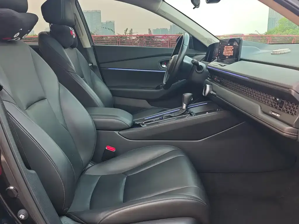 Honda Accord — фото 6