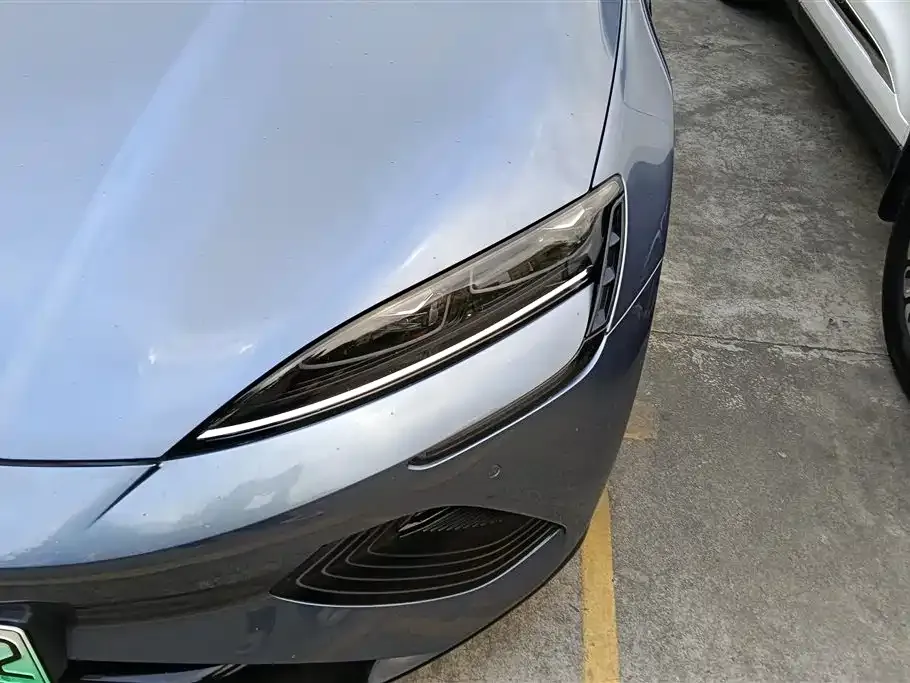BYD Seal — фото 3