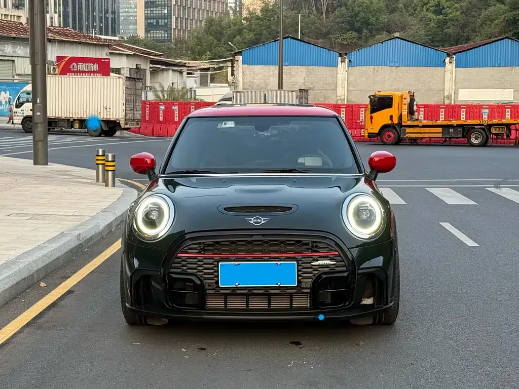 MINI JCW (John Cooper Works) — фото 9