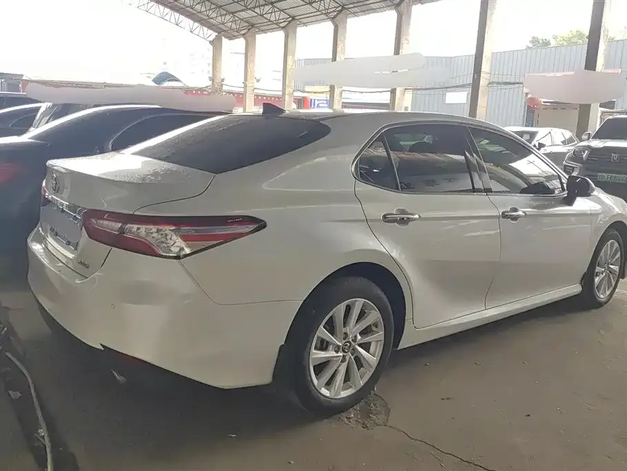 Toyota Camry 2022 из CN, фото 3