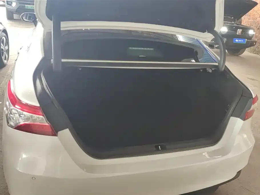 Toyota Camry 2022 из CN, фото 6