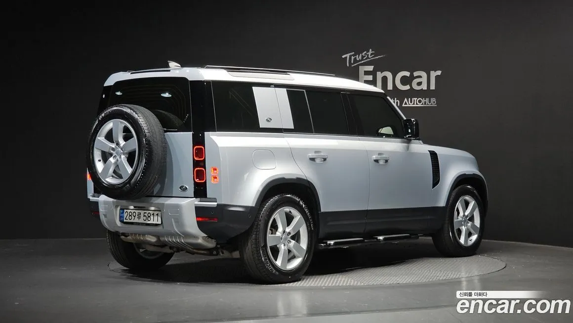 Land Rover Defender 2023 из KR, фото 5